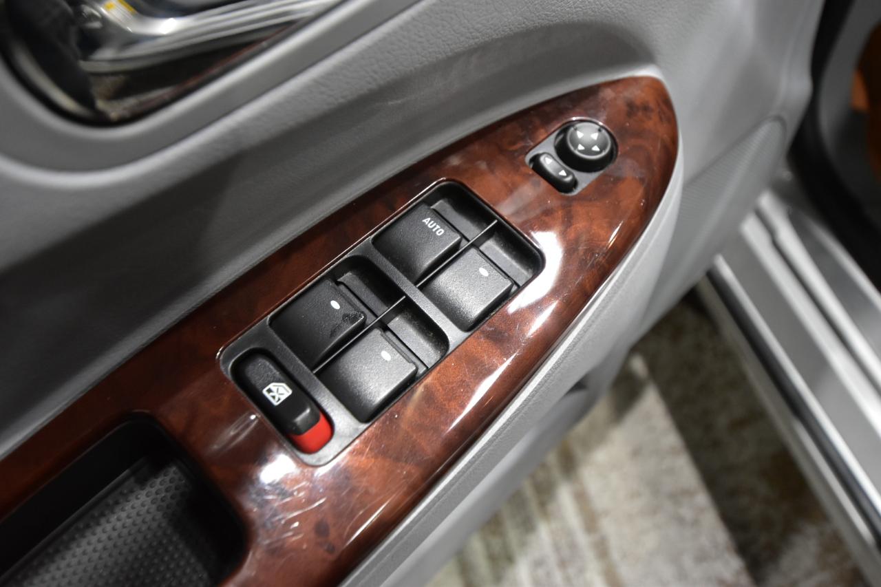 Buick LaCrosse 4dr Sdn CXS 2007