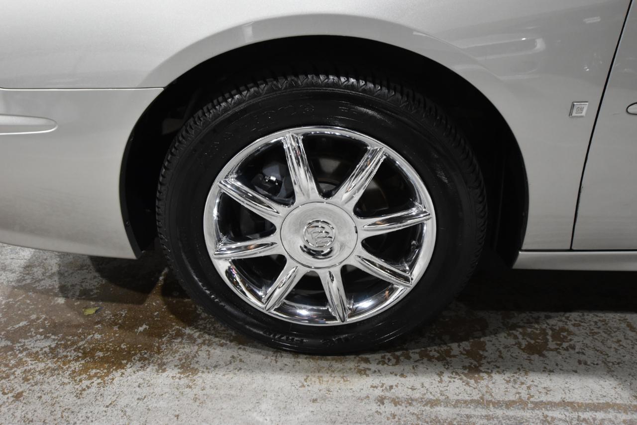 Buick LaCrosse 4dr Sdn CXS 2007