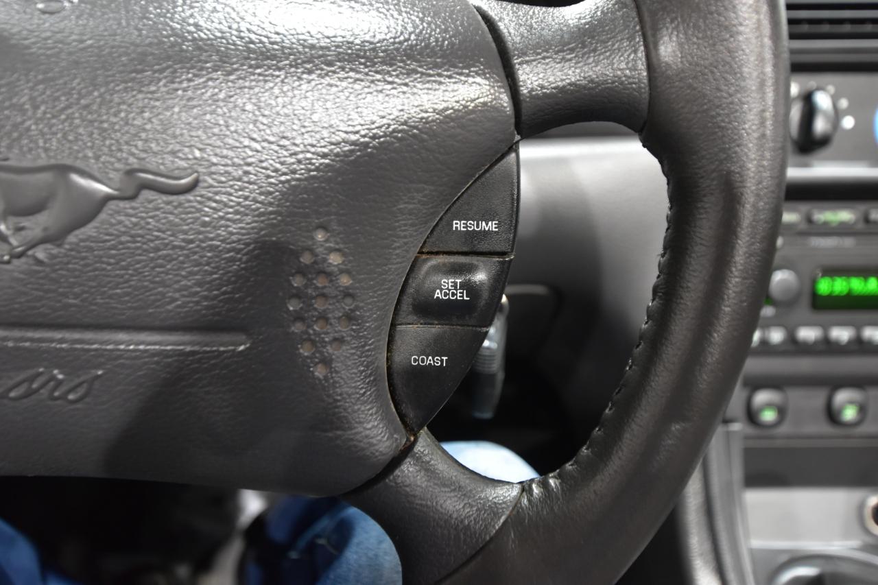 Ford Mustang 2dr Conv GT Deluxe 2004