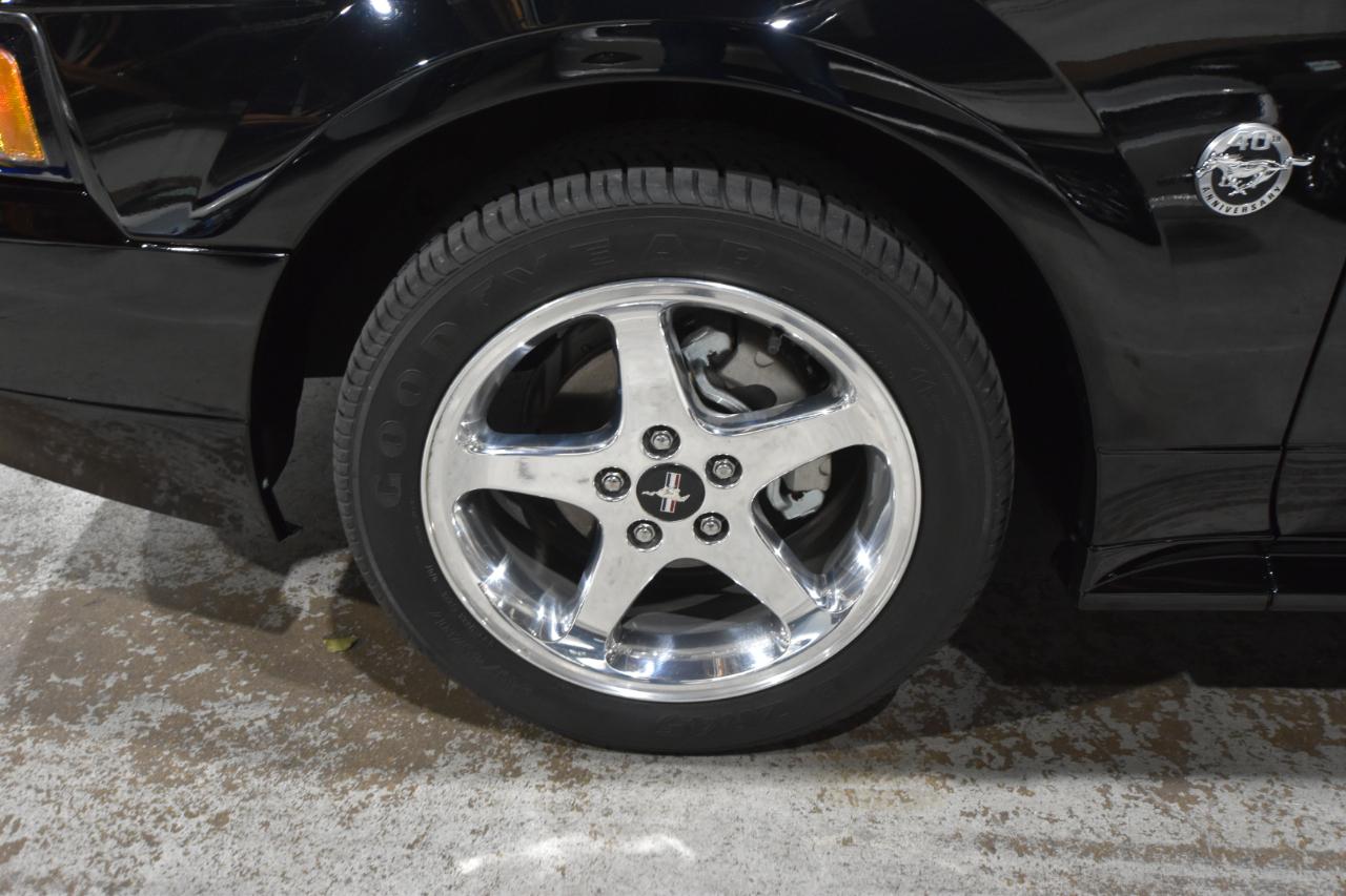 Ford Mustang 2dr Conv GT Deluxe 2004