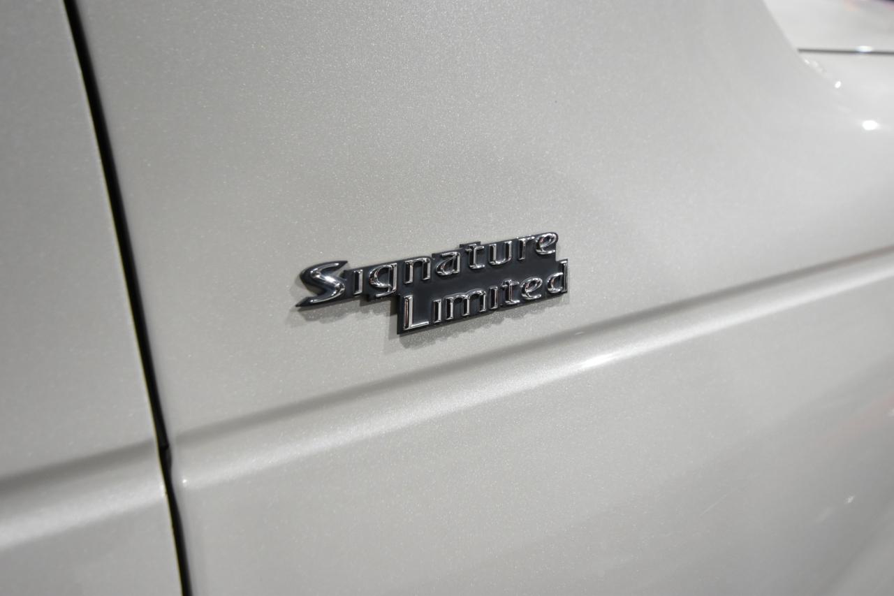 Lincoln Town Car 4dr Sdn Signature Limited 2005