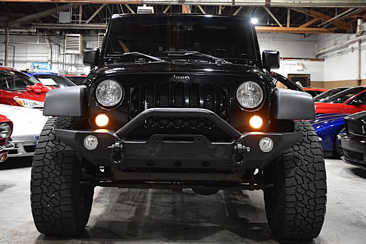 Jeep Wrangler Unlimited 4WD 4dr Willys Wheeler 2015