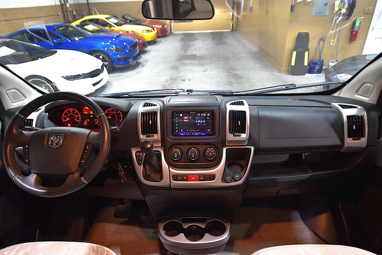 RAM 3500 ProMaster Vans  2021