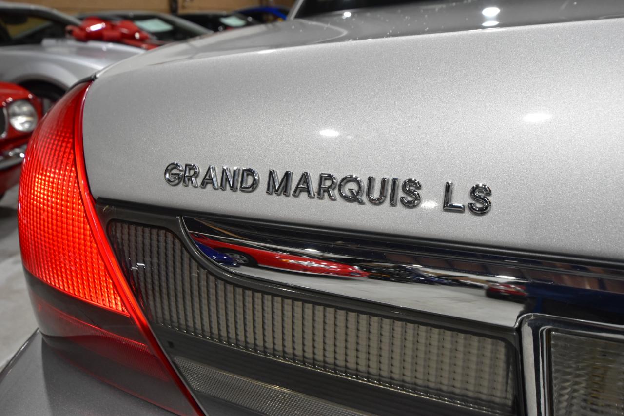 Mercury Grand Marquis 4dr Sdn LS 2008