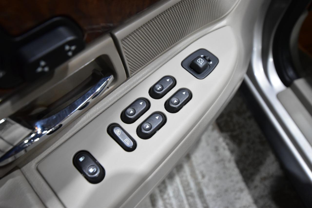 Mercury Grand Marquis 4dr Sdn LS 2008