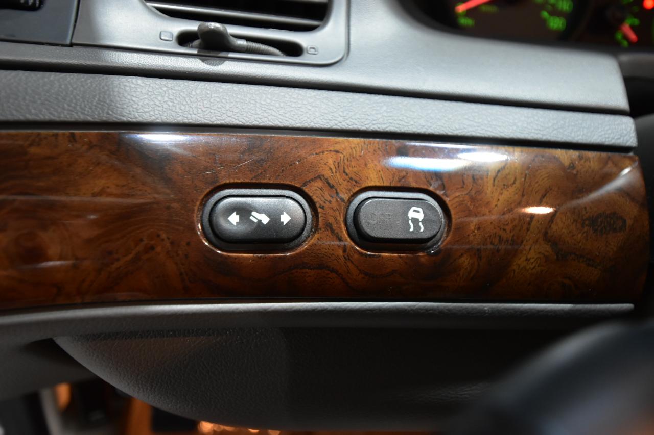 Mercury Grand Marquis 4dr Sdn LS 2008