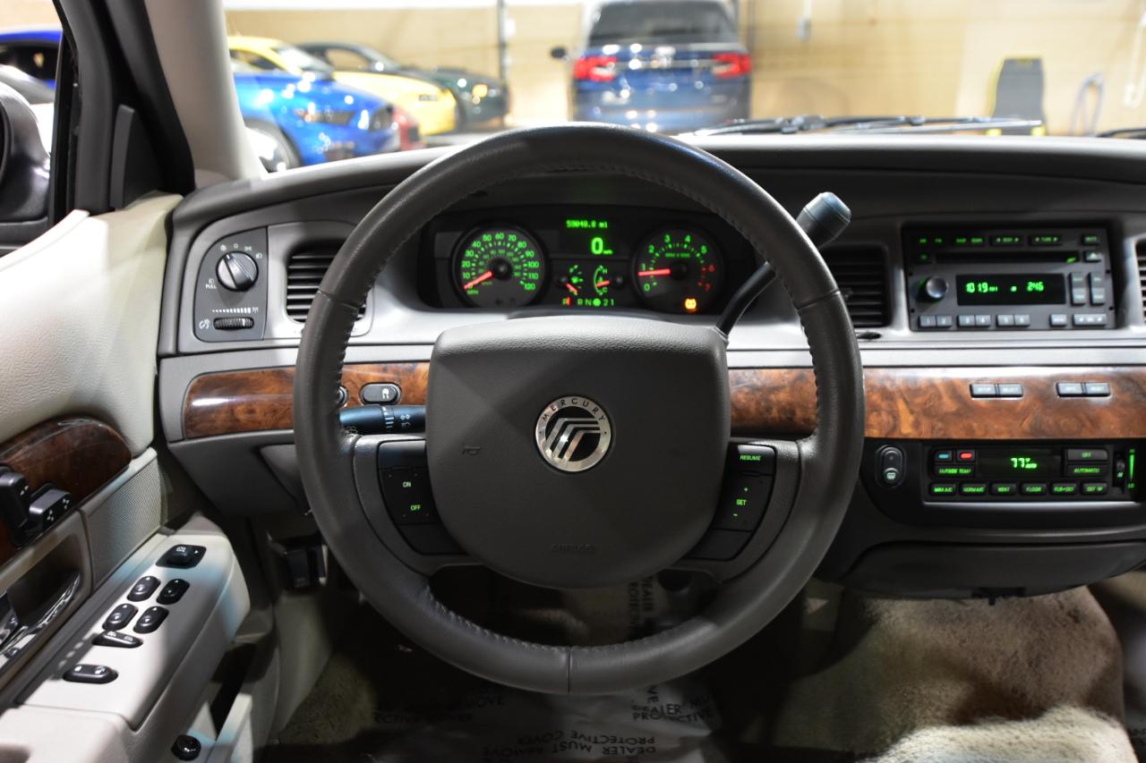 Mercury Grand Marquis 4dr Sdn LS 2008