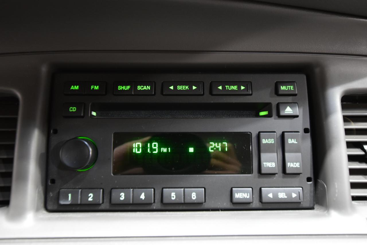 Mercury Grand Marquis 4dr Sdn LS 2008