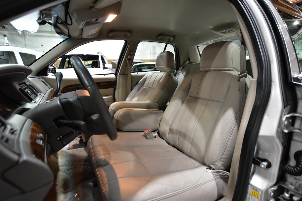 Mercury Grand Marquis 4dr Sdn LS 2008