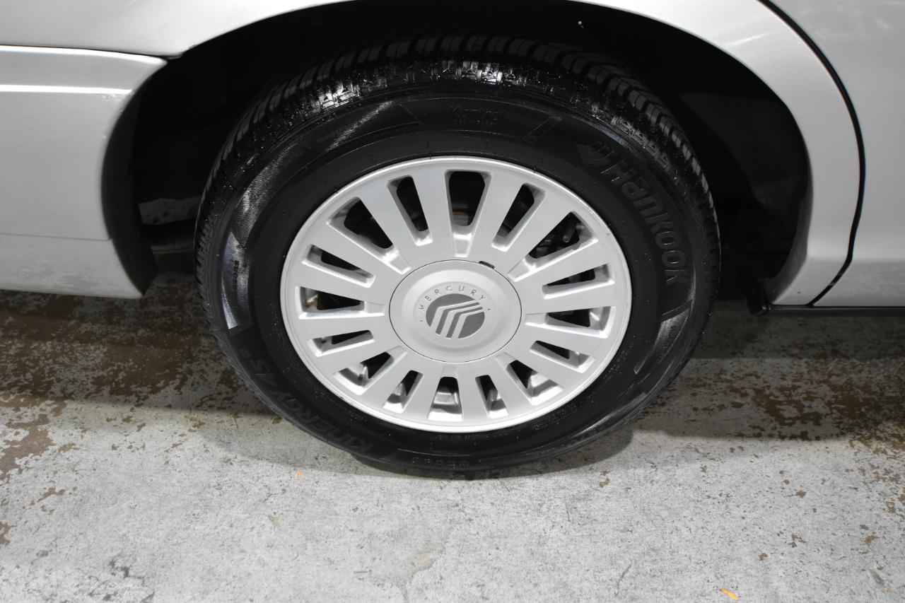 Mercury Grand Marquis 4dr Sdn LS 2008