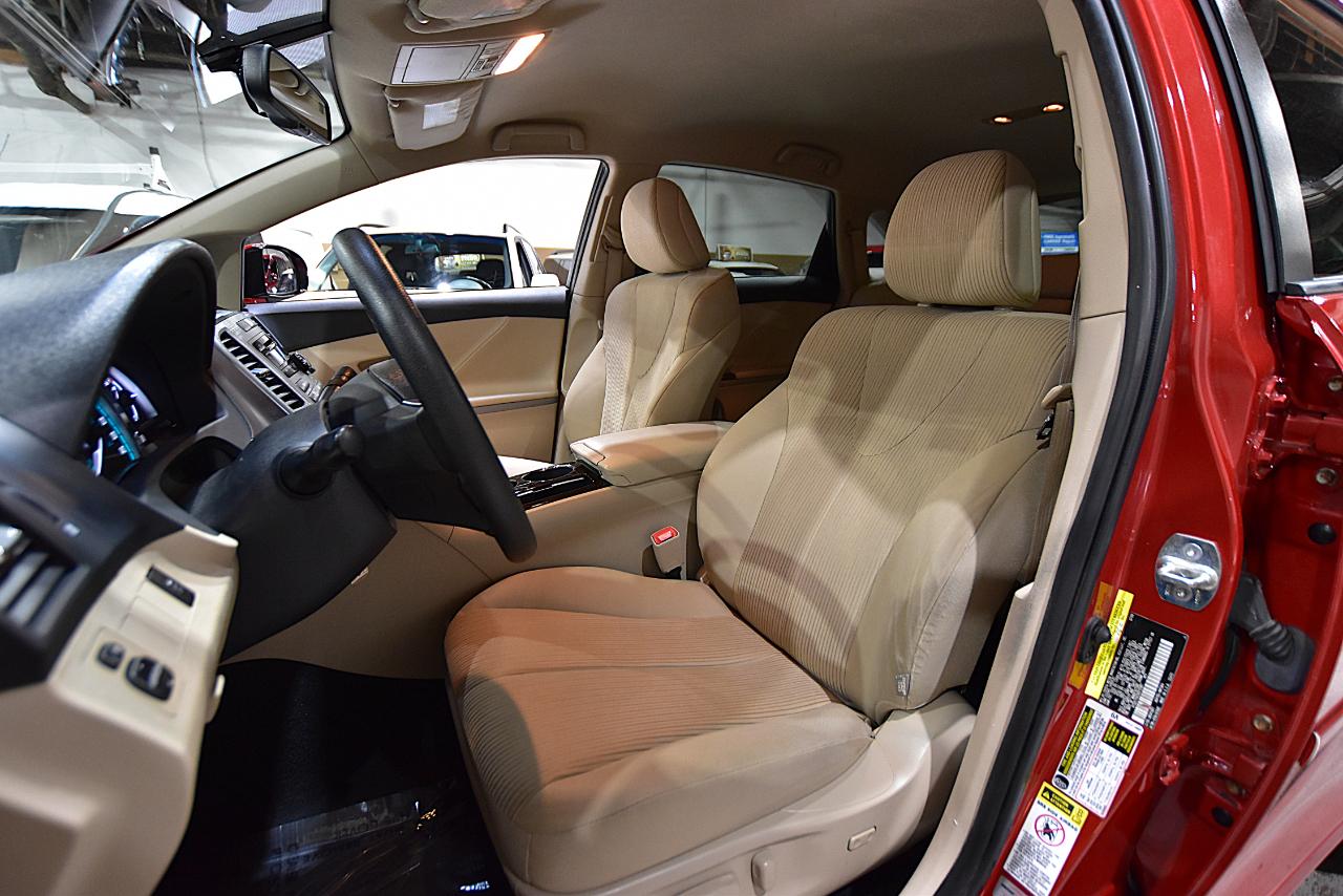 Toyota Venza 4dr Wgn I4 FWD (Natl) 2009