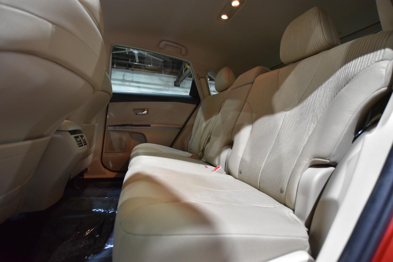 Toyota Venza 4dr Wgn I4 FWD (Natl) 2009