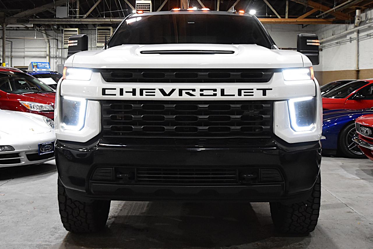 Chevrolet Silverado 3500HD 4WD Crew Cab 172" LT 2023