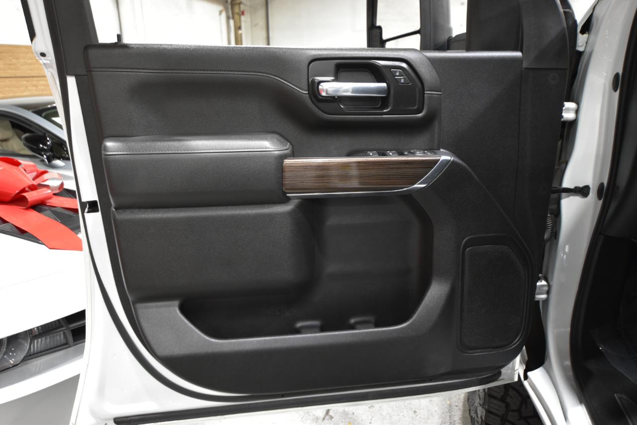 Chevrolet Silverado 3500HD 4WD Crew Cab 172" LT 2023
