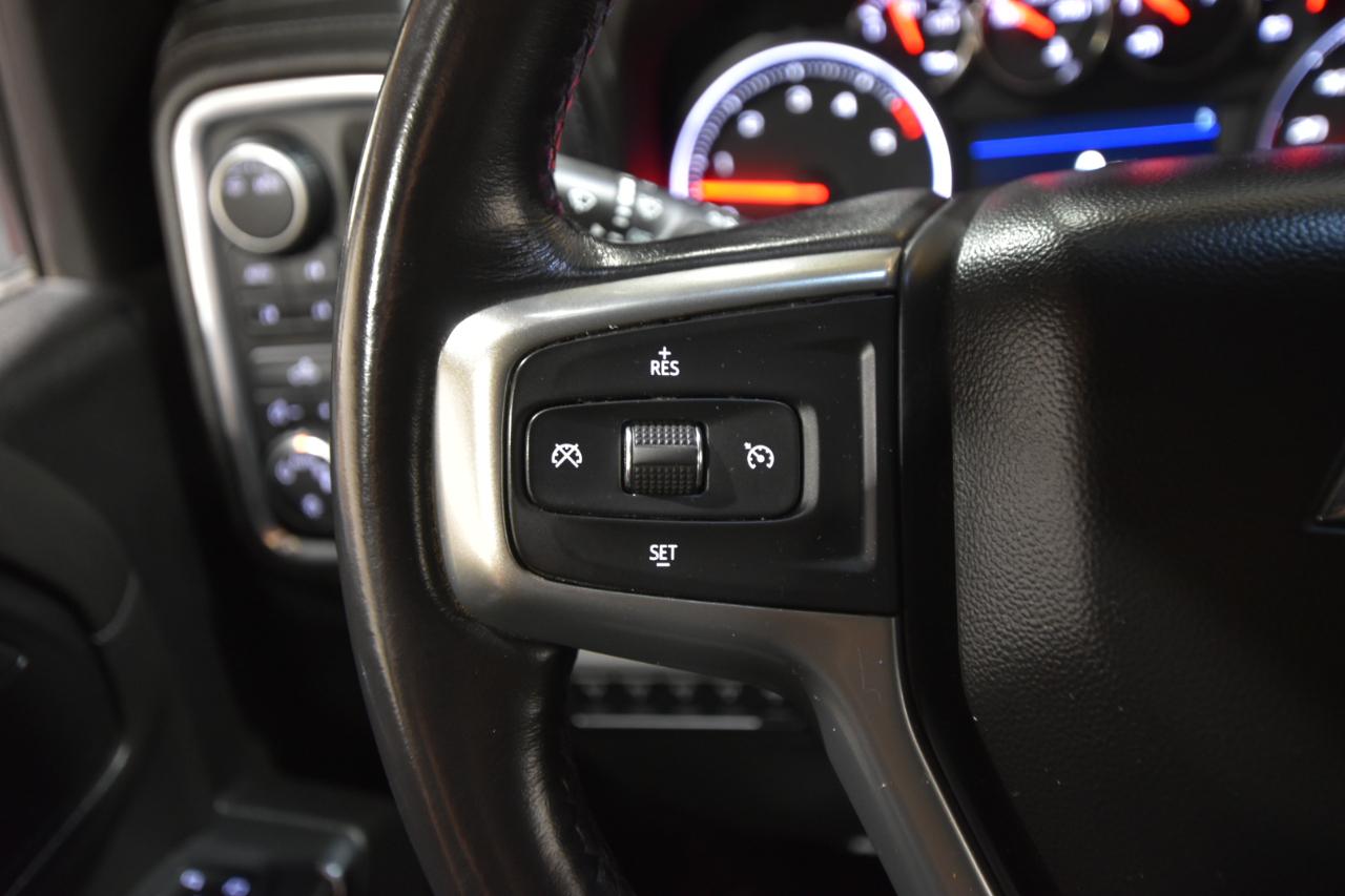 Chevrolet Silverado 3500HD 4WD Crew Cab 172" LT 2023