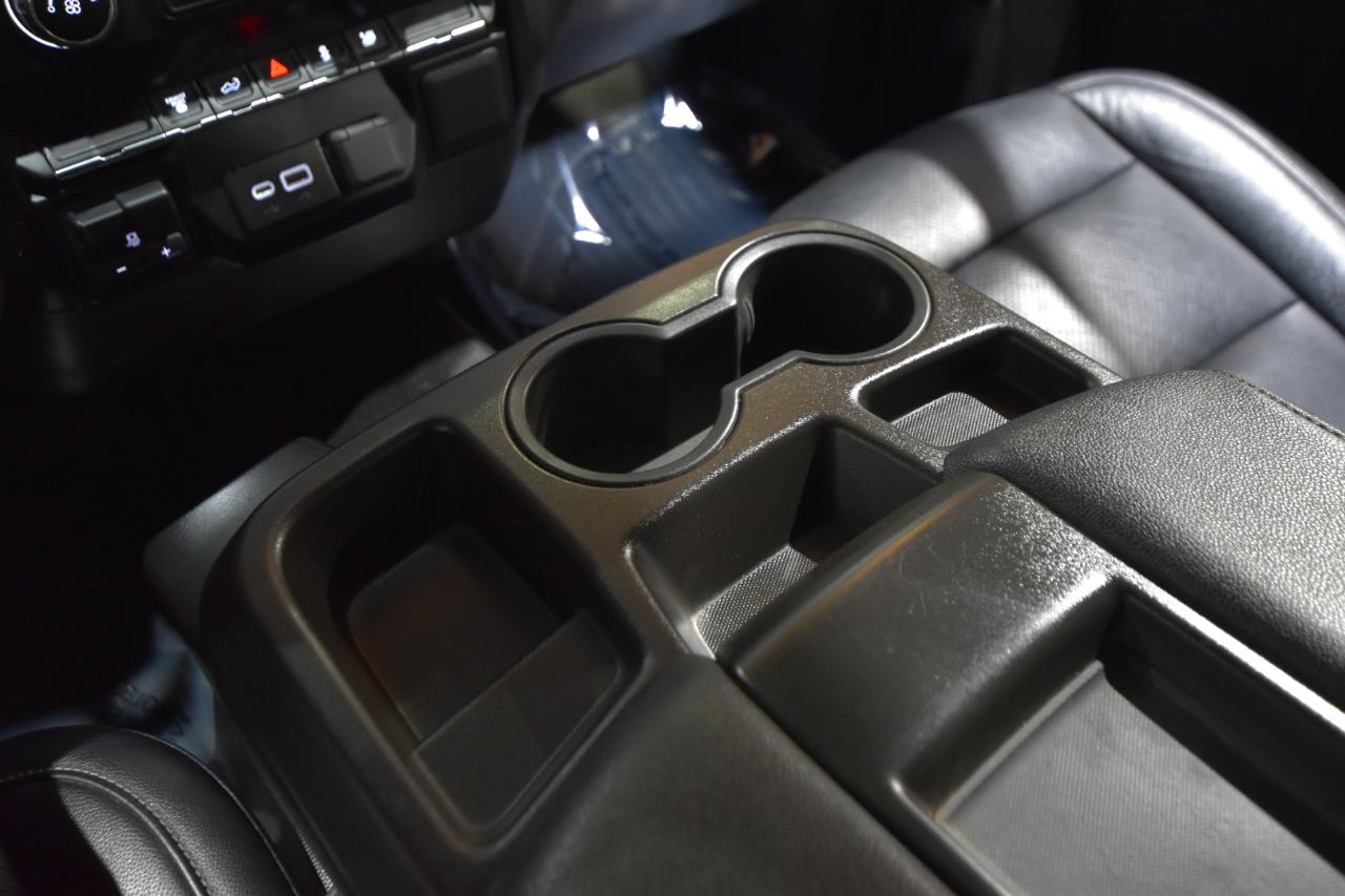 Chevrolet Silverado 3500HD 4WD Crew Cab 172" LT 2023