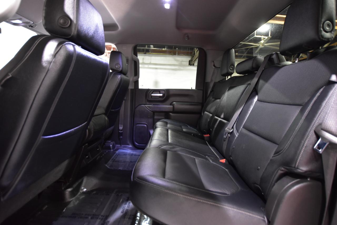 Chevrolet Silverado 3500HD 4WD Crew Cab 172" LT 2023