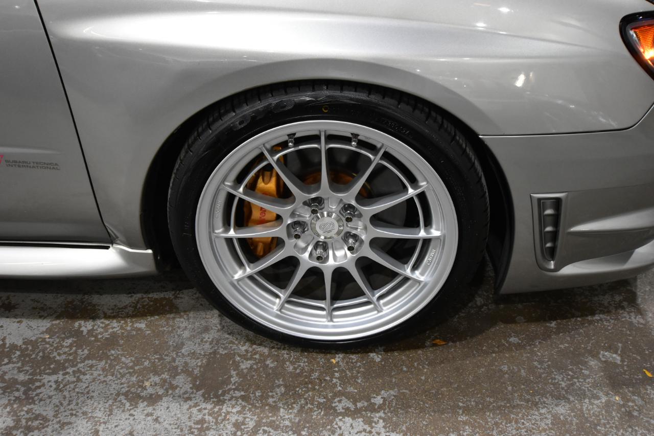 Subaru Impreza Sedan 4dr H4 Turbo WRX STI w/Slver Wheels 2007