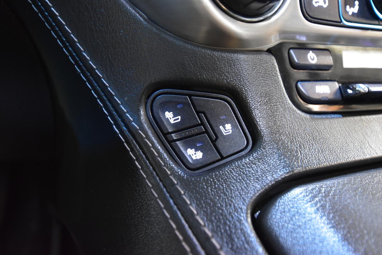 GMC Yukon XL 4WD 4dr Denali 2020