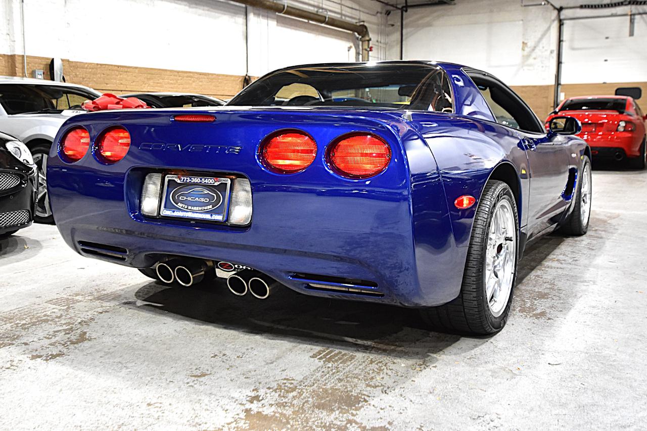 Chevrolet Corvette 2dr Z06 Hardtop 2004