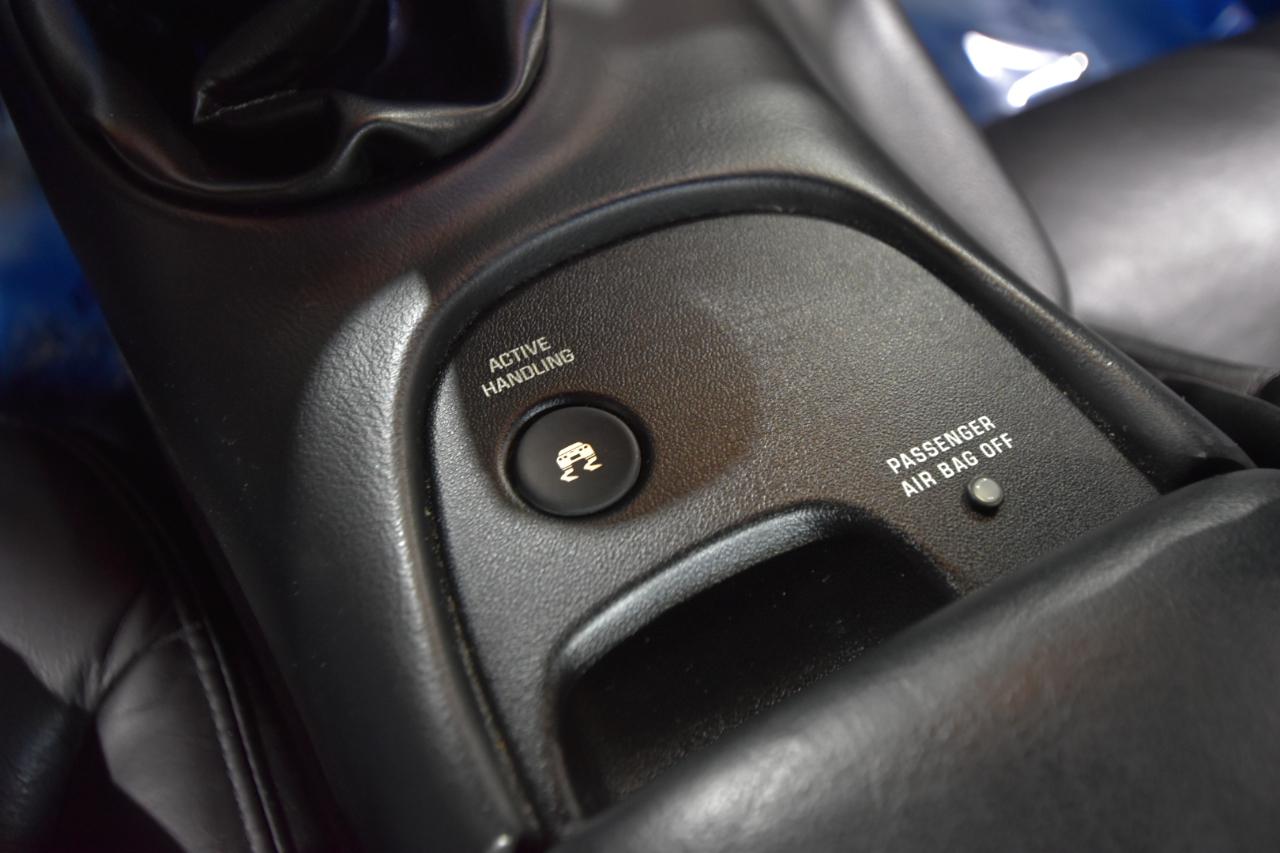 Chevrolet Corvette 2dr Z06 Hardtop 2004