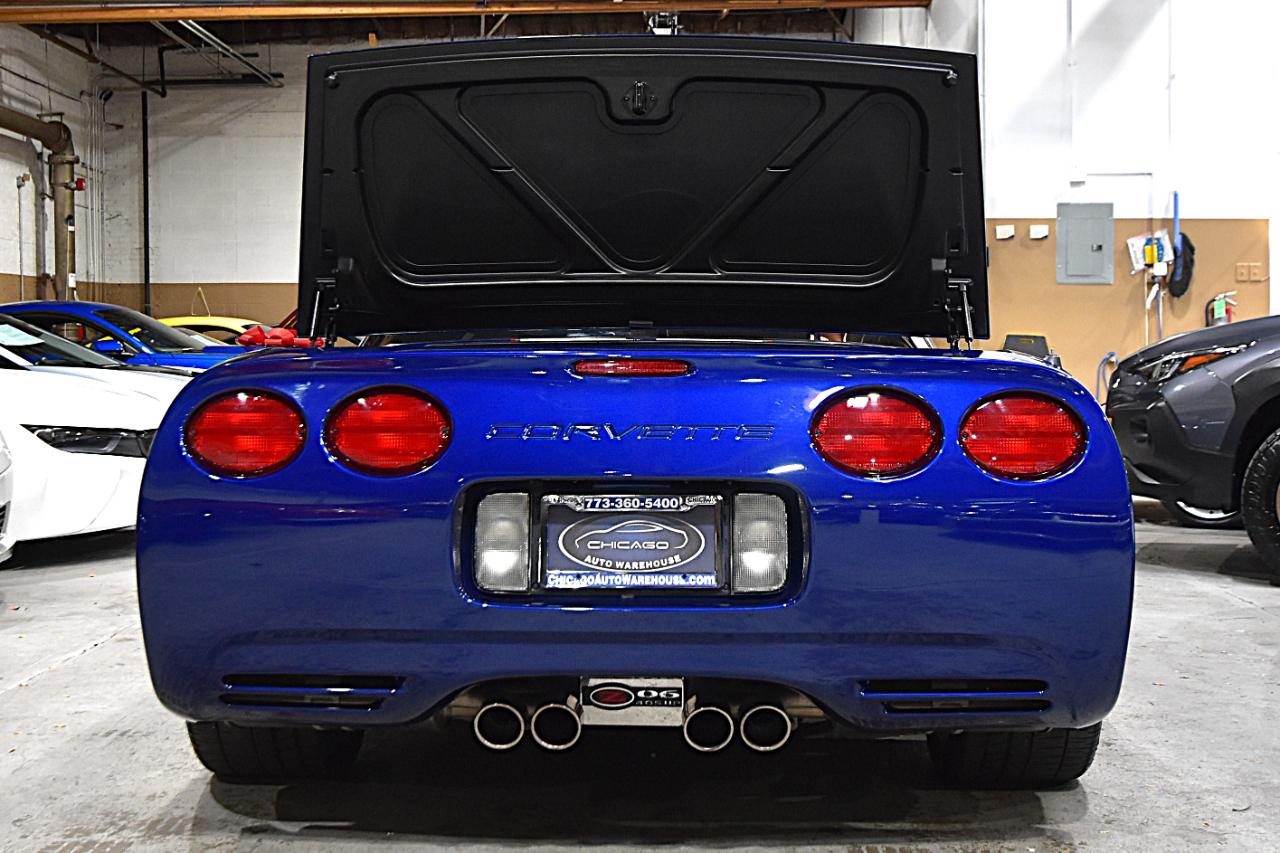Chevrolet Corvette 2dr Z06 Hardtop 2004