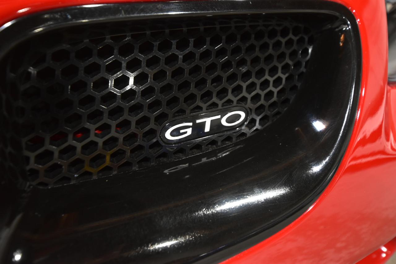 Pontiac GTO 2dr Cpe 2006