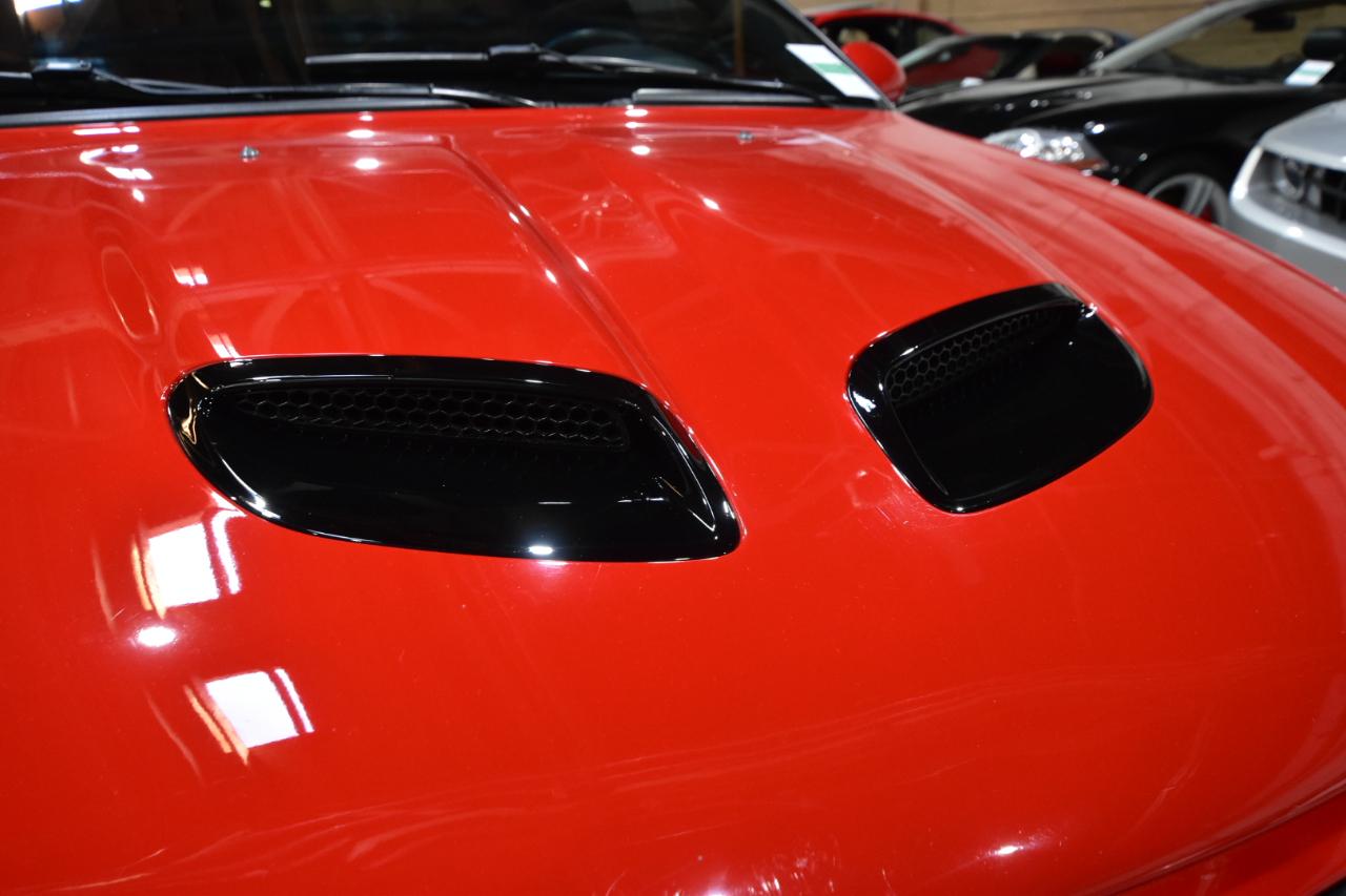 Pontiac GTO 2dr Cpe 2006