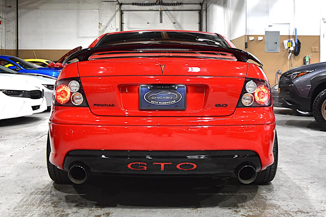 Pontiac GTO 2dr Cpe 2006