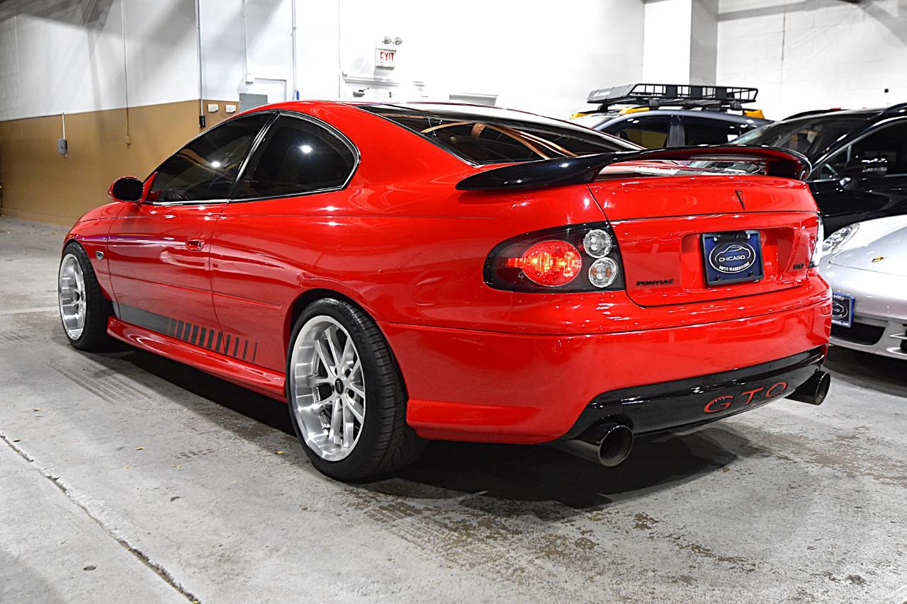 Pontiac GTO 2dr Cpe 2006