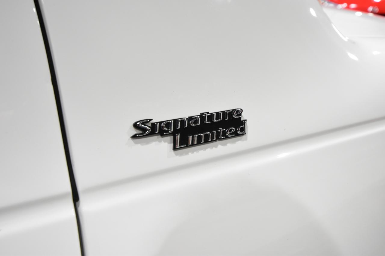 Lincoln Town Car 4dr Sdn Signature Limited 2008