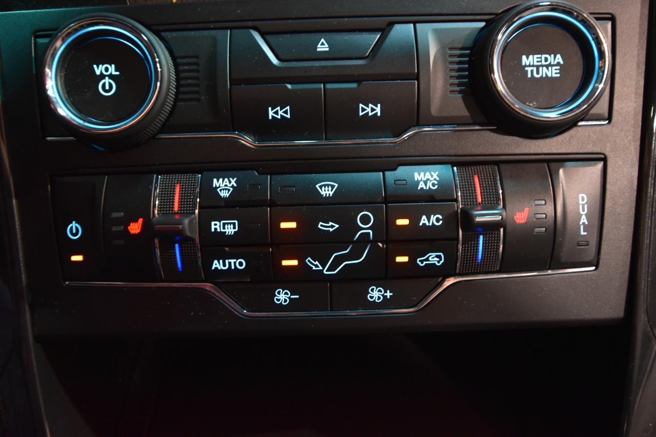 Ford Explorer XLT 4WD 2017