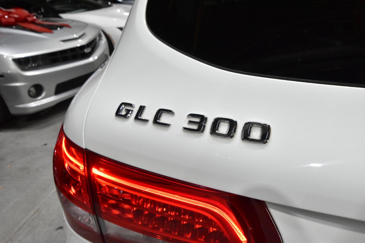 Mercedes-Benz GLC 4MATIC 4dr GLC 300 2016