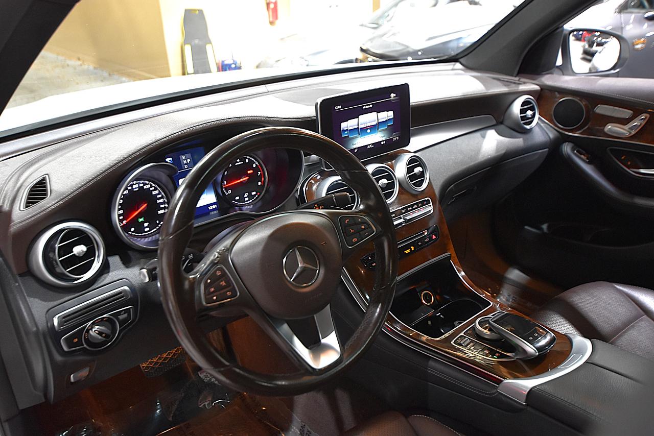 Mercedes-Benz GLC 4MATIC 4dr GLC 300 2016