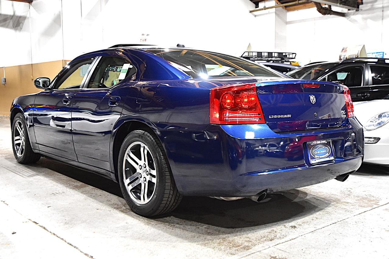 Dodge Charger 4dr Sdn R/T RWD 2006