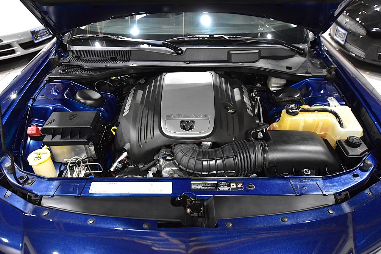 Dodge Charger 4dr Sdn R/T RWD 2006