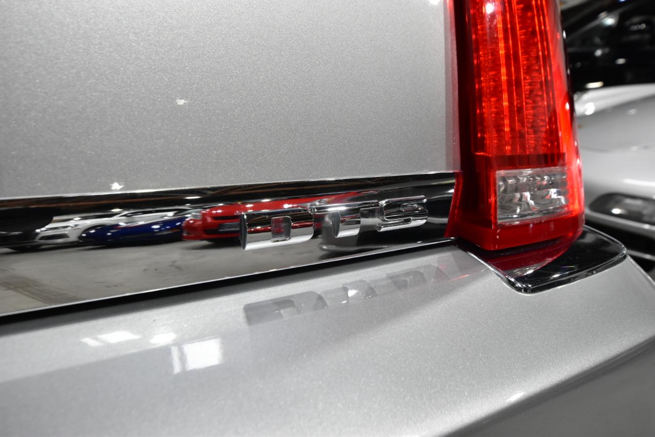 Cadillac DTS 4dr Sdn w/1SC 2009