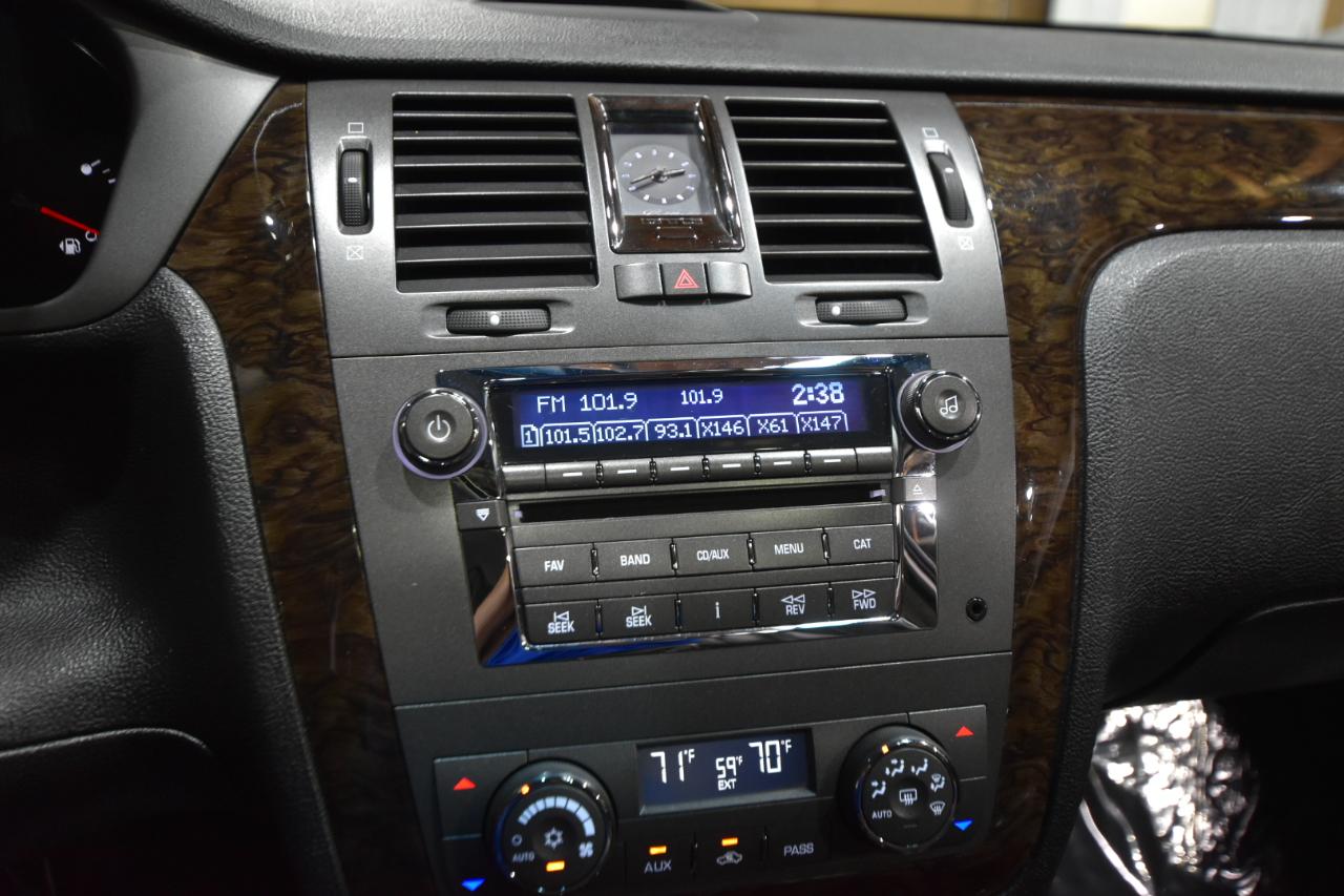 Cadillac DTS 4dr Sdn w/1SC 2009