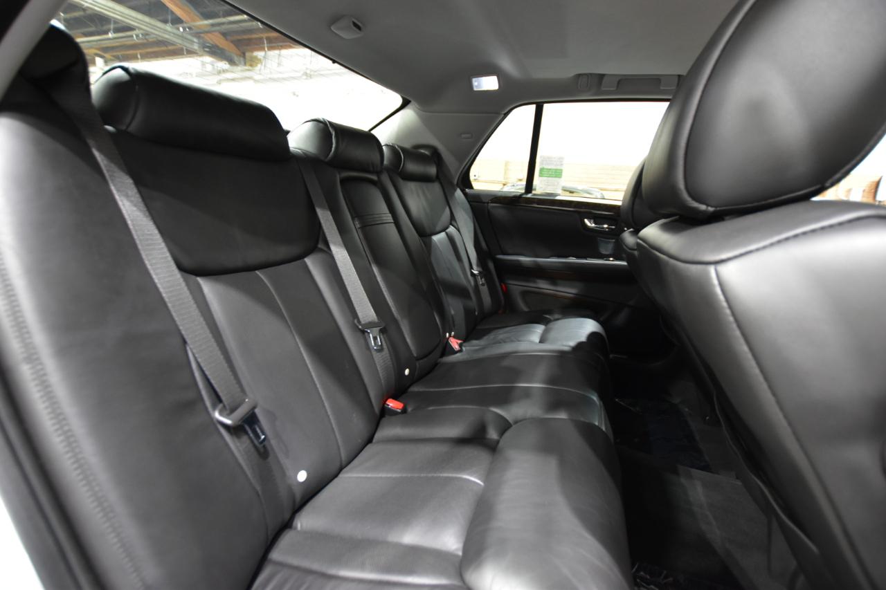 Cadillac DTS 4dr Sdn w/1SC 2009