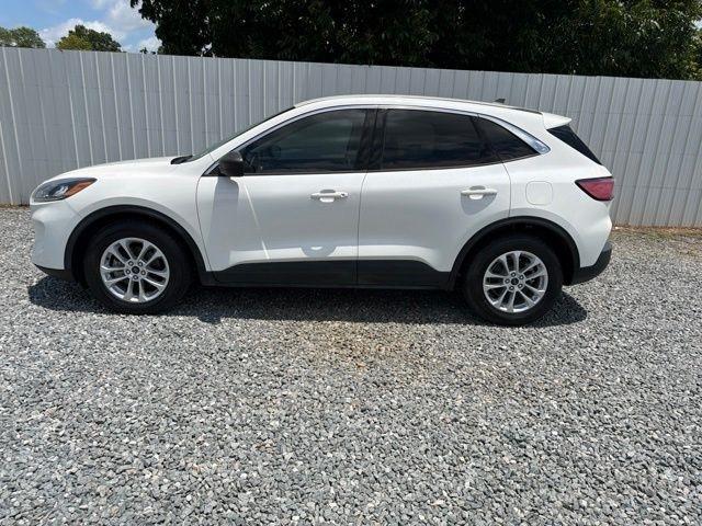 Ford Escape  2022