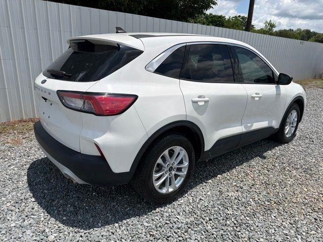 Ford Escape  2022