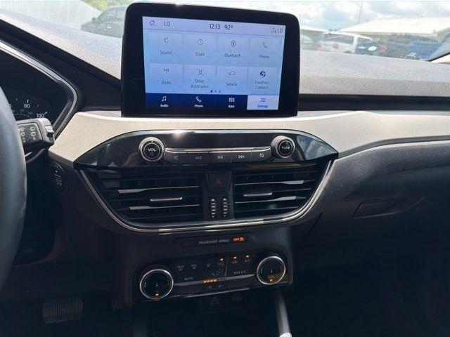 Ford Escape  2022