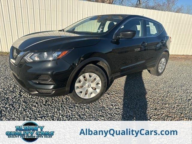 Nissan Rogue Sport  2020