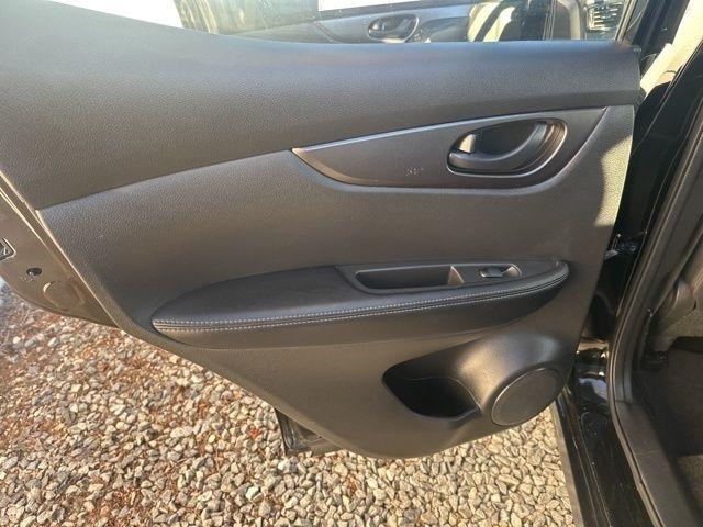 Nissan Rogue Sport  2020