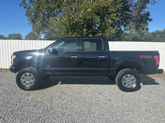 2016 Ford F-150 XLT photo 2