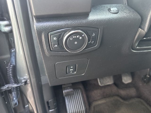 Ford F-150  2016 Ford F-150  2016