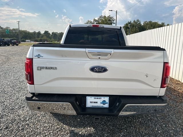 2015 Ford F-150 Lariat photo 4