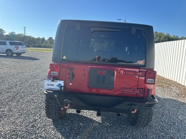 2013 Jeep Wrangler Sahara photo 4