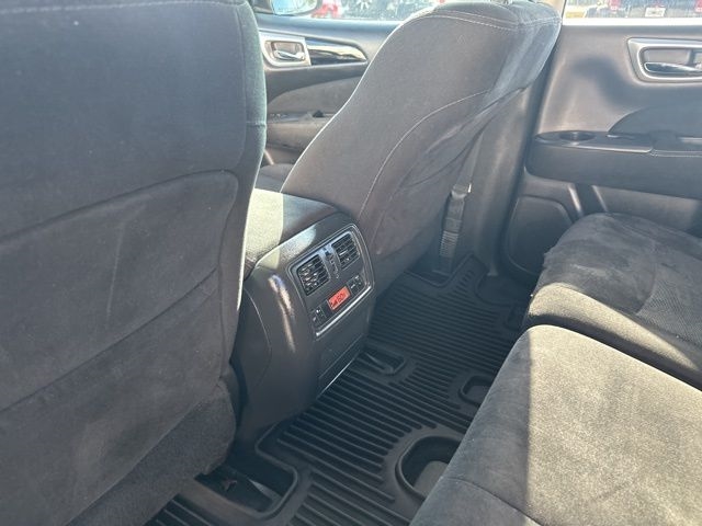 Nissan Pathfinder  2016