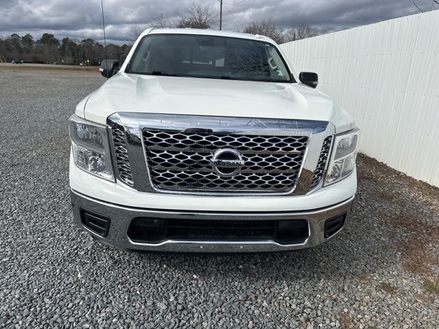 Nissan Titan  2018